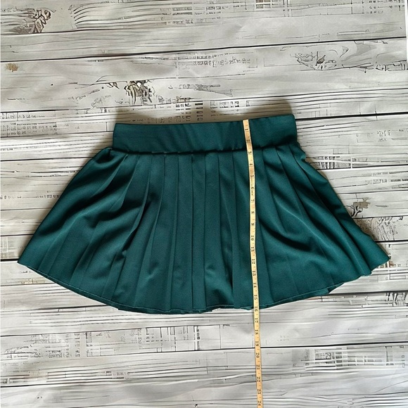 NWOT Dark Green/Teal Moa Moa Knife Pleated Skirt Size S - Picture 4 of 9